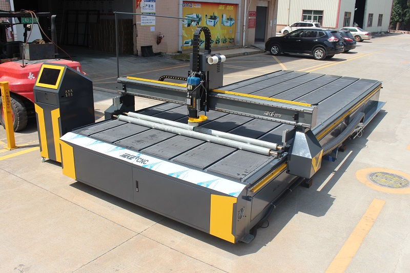 南宫NG·28(中国)相信品牌力量数控教您正确保养铝板雕刻机